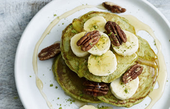 matcha pancakes with banana and pecan