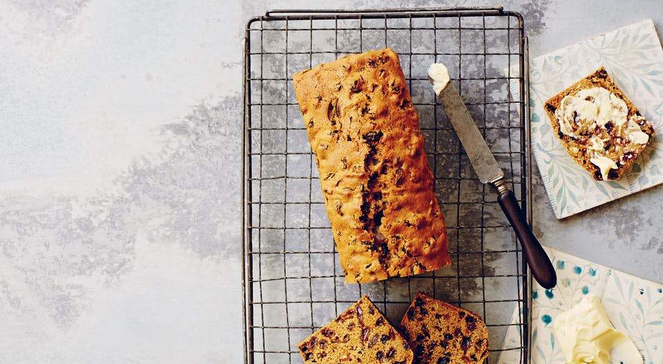 warm and toasty fruit tea loaf